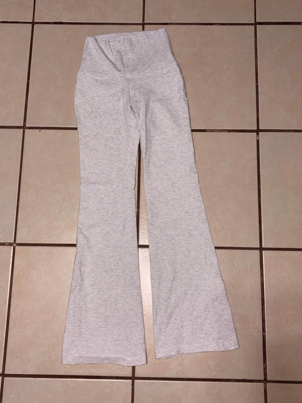 TNA by Aritzia Light Gray Flare Leggings